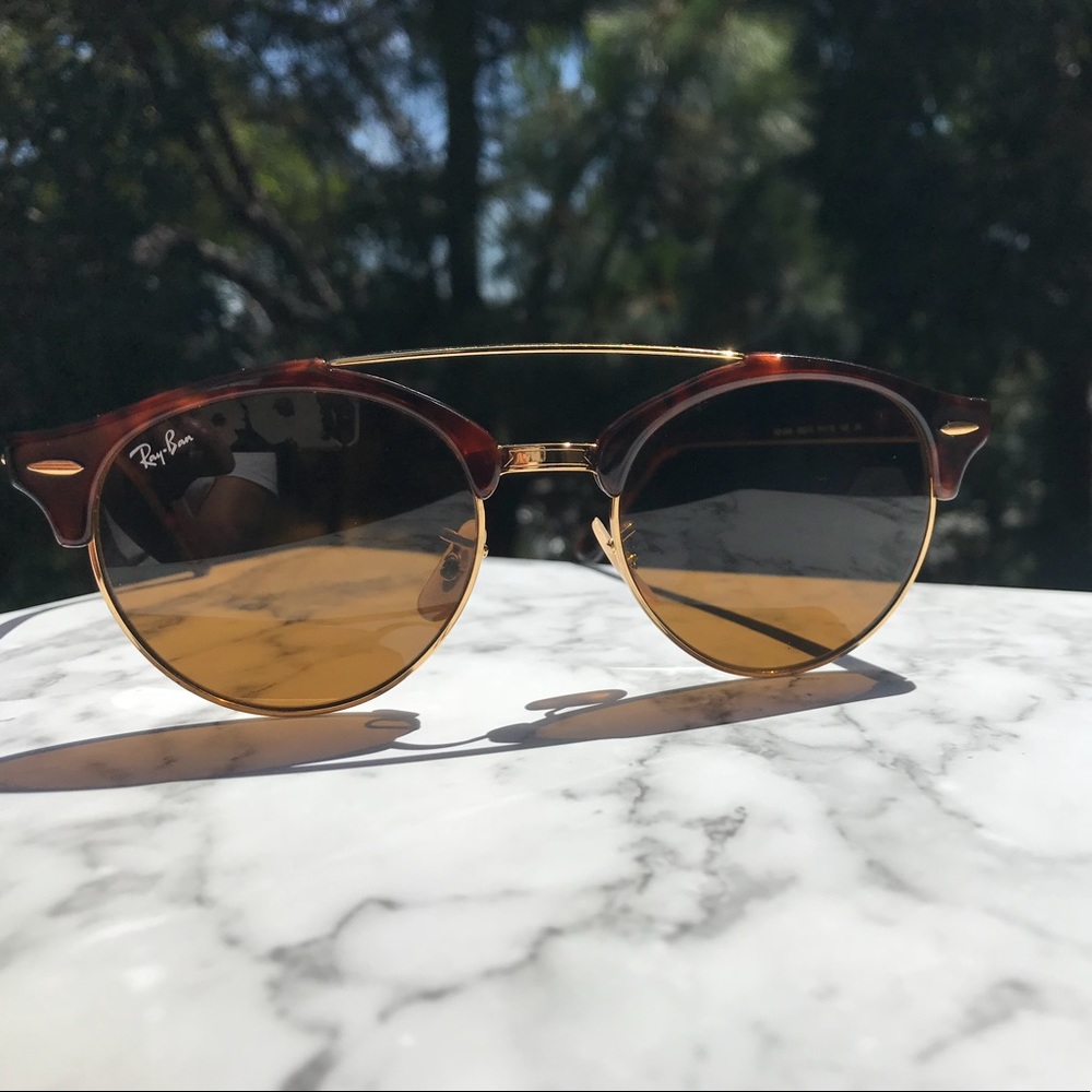 Ray-Ban Sunglass model (RB4346)